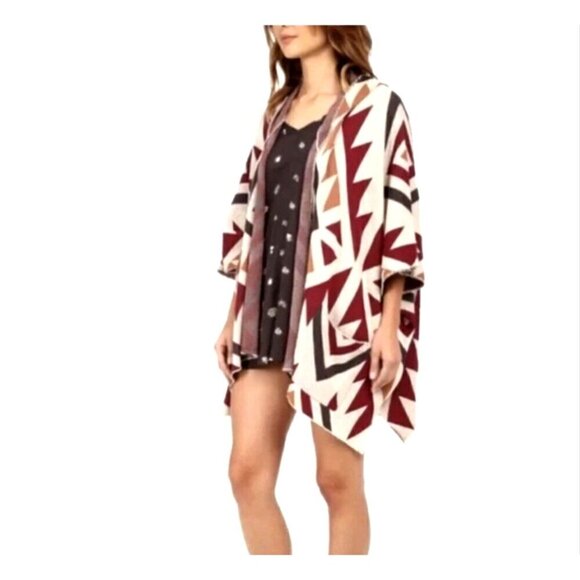 NEW! Billabong Boho Aztec Enchanted Ways Hooded Open Front Sweater Poncho SZ S - Picture 3 of 8